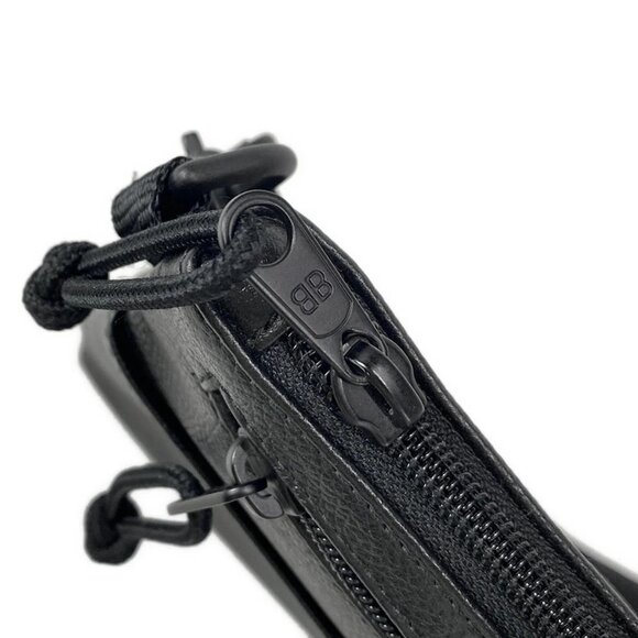 Auth BALENCIAGA - 673169 Black Leather Shoulder Bag - Picture 7 of 13